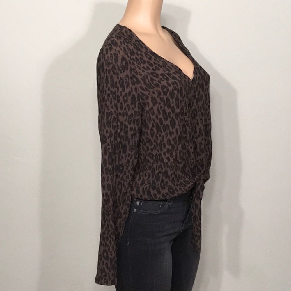 Cloth & stone leopard top. New - Picture 3 of 8